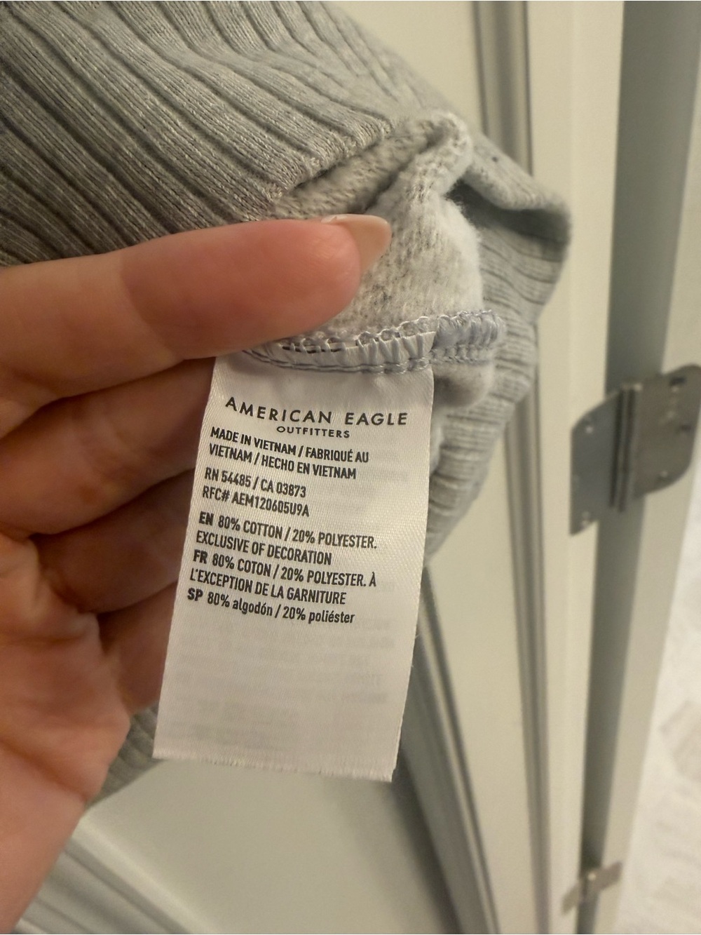 American Eagle Outfitters Heather Gray Crewneck Sweatshirt with Blue Logo - Picture 5 of 5